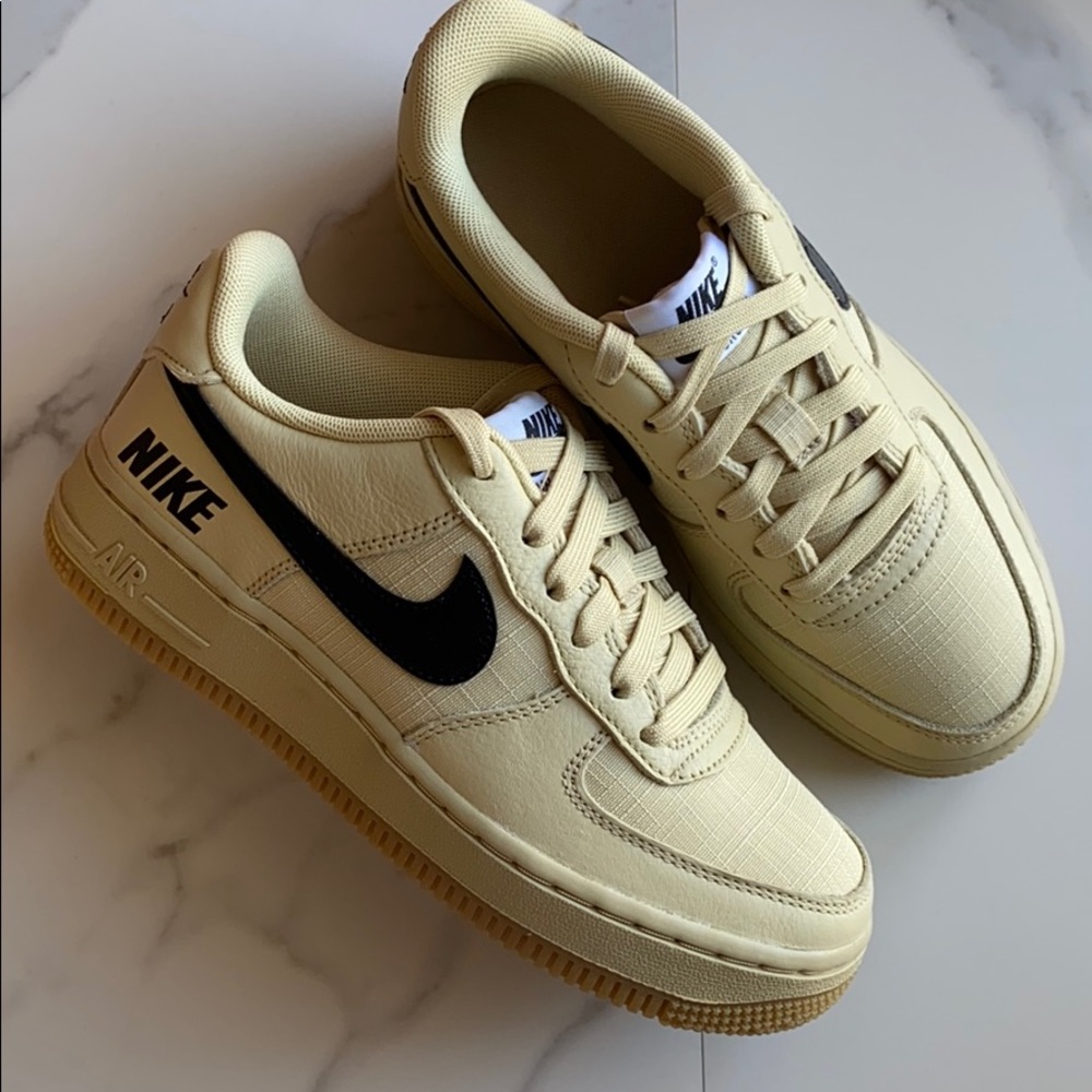 NWT Nike Air Force 1 - Picture 3 of 8